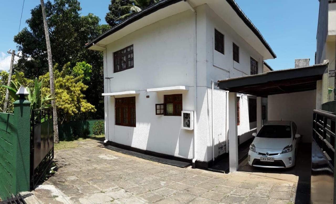 La Sachara Bed & Breakfast Kandy Eksteriør bilde